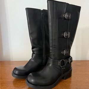 Stylish Black Buckle Combat Boots